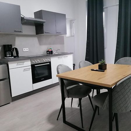 Estrella24 Living Rooms Sydney 헤르네 외부 사진