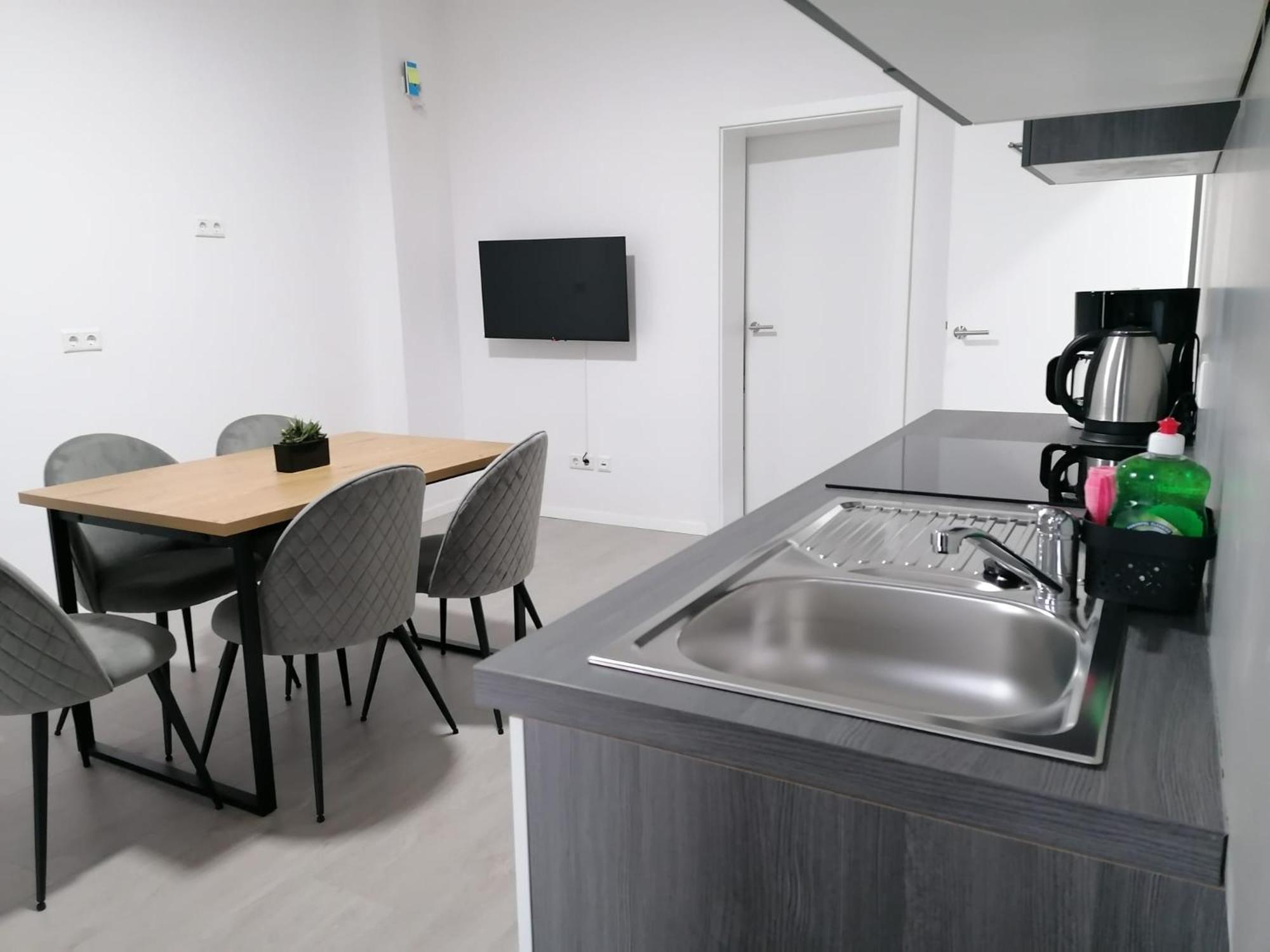 Estrella24 Living Rooms Sydney 헤르네 외부 사진